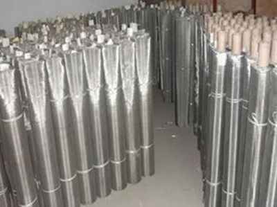 不銹鋼網選購指南 304與316的差異及瑞納絲網制品優勢解析